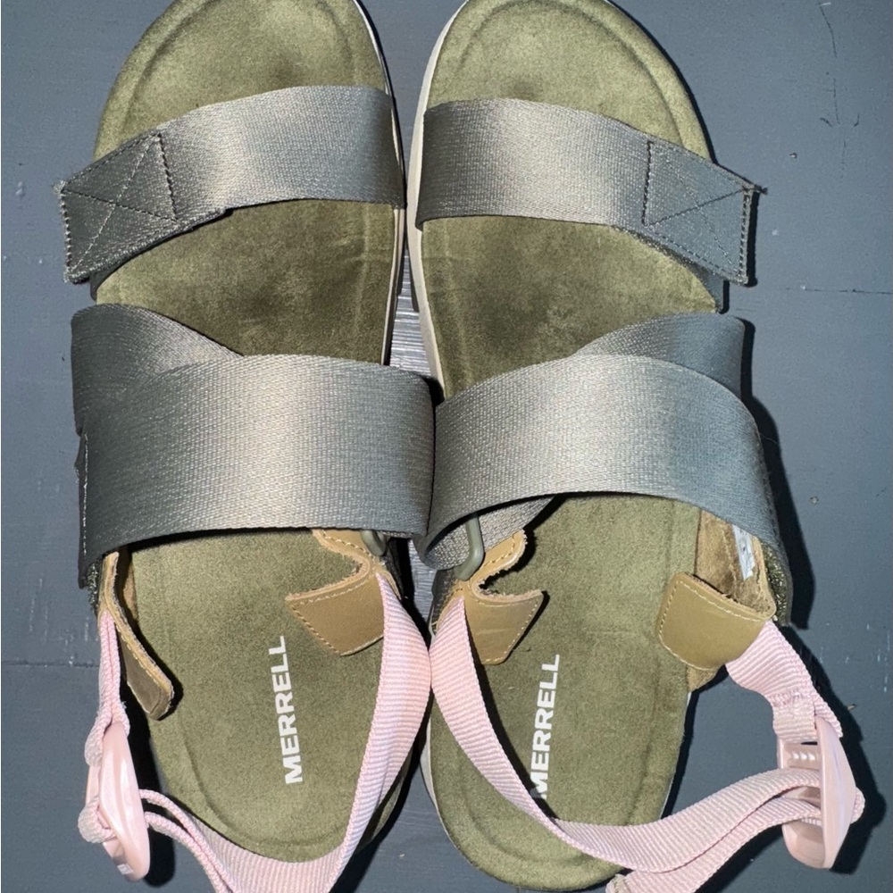 Merrell Green and Pink Sandals with Comfort Design